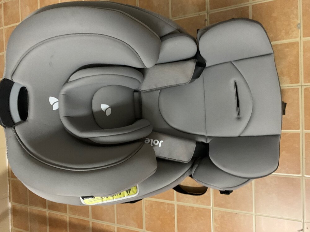 car seat - 2