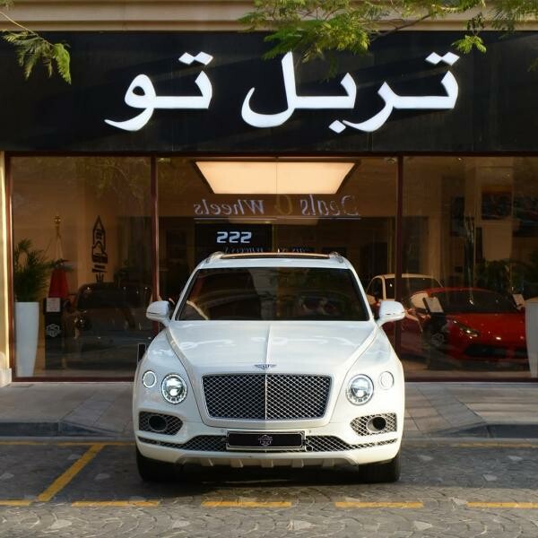 بنتلي بنتياجا 2019 - 8