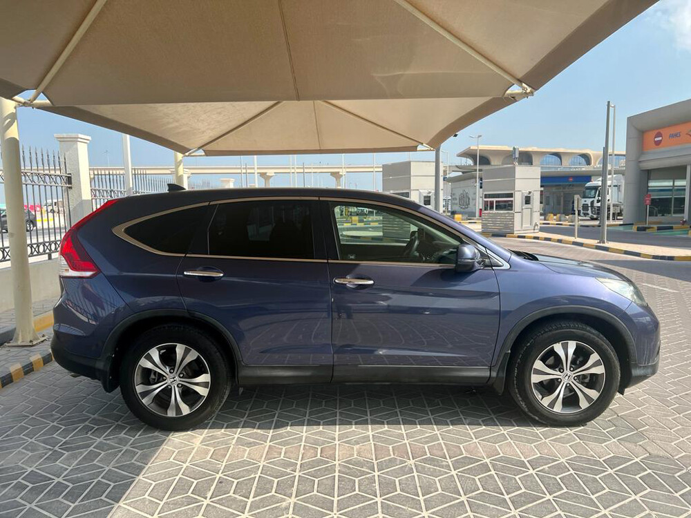 2013 Honda CRV AWD - Perfect Car - 3