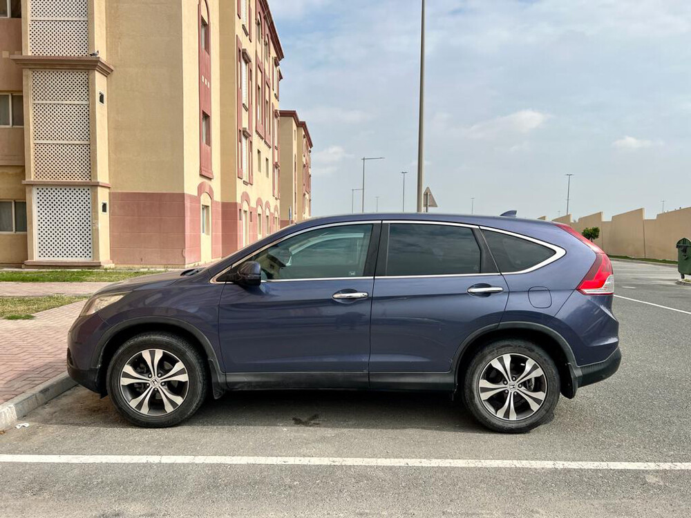 2013 Honda CRV AWD - Perfect Car - 2