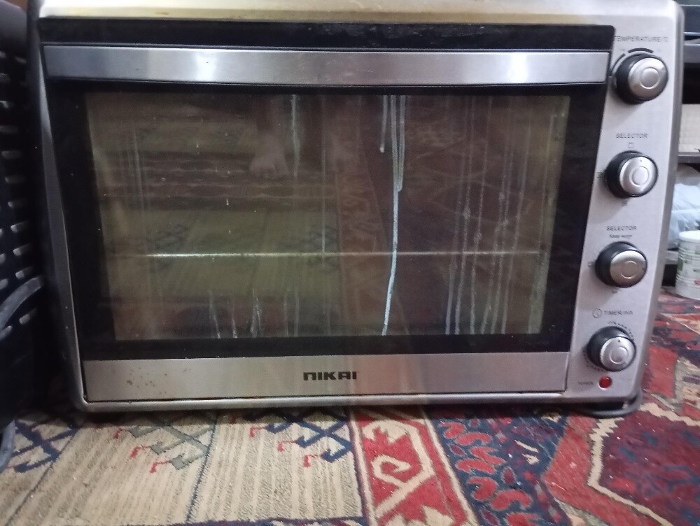 Nice big oven - 1