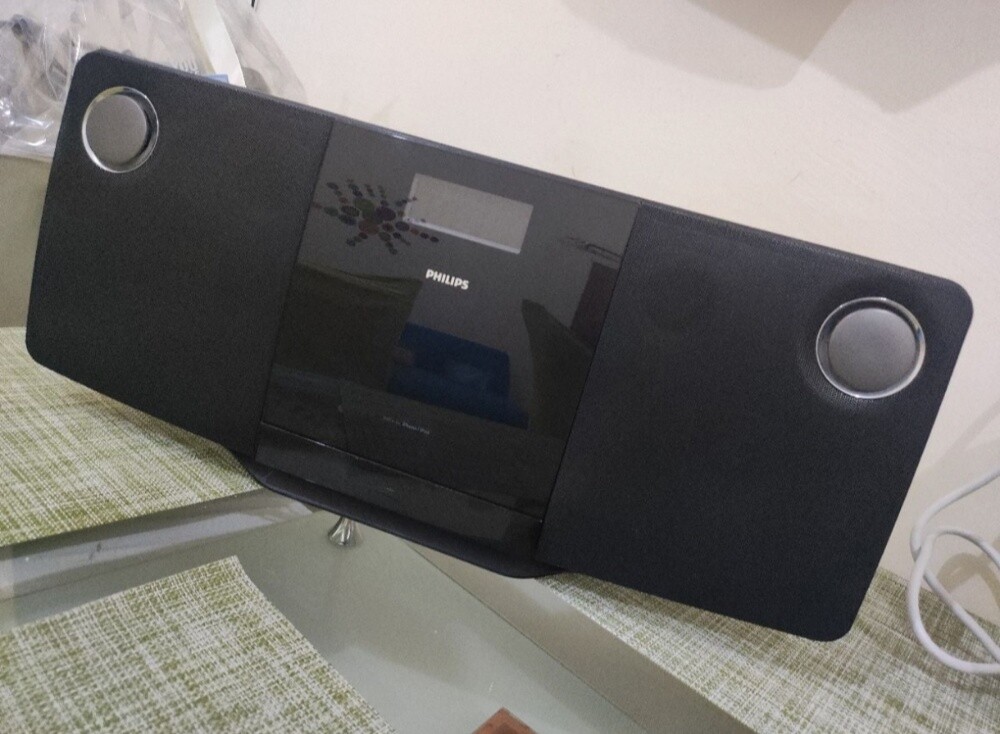 PHILIPS SLEEK MICRO SOUND SYSTEM - 2