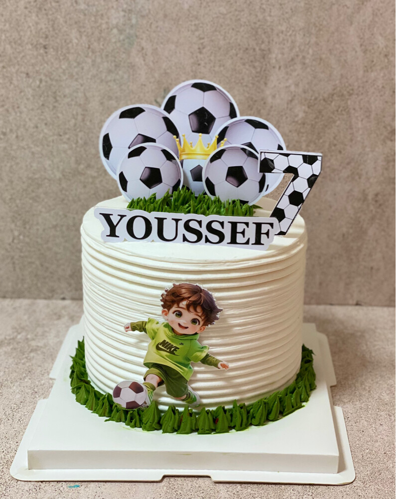 customized Cakes - 24