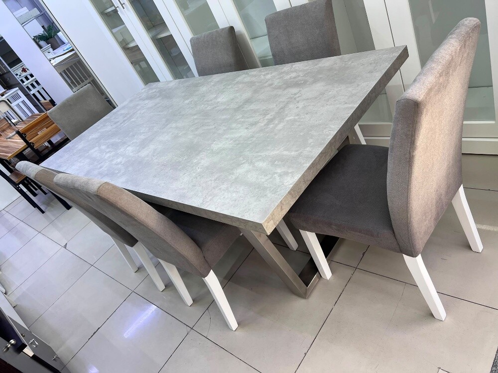 For sale dinig table with 6 chair - 2
