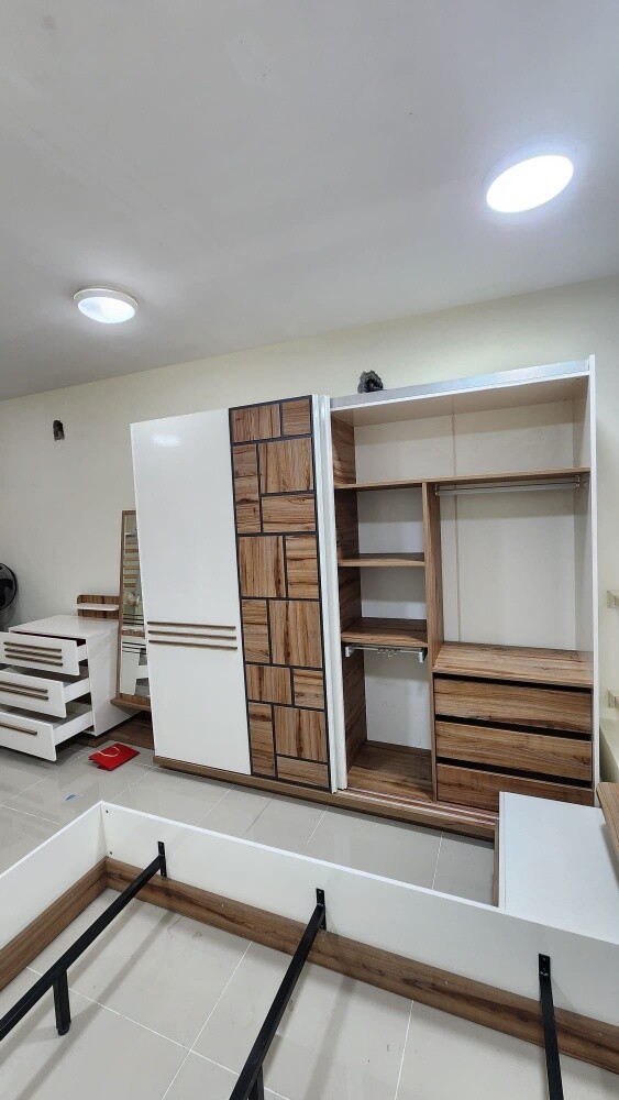 For sale complete bedroom set - 3