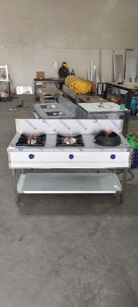 SSteel 3 Burnner Cooking Range - 3