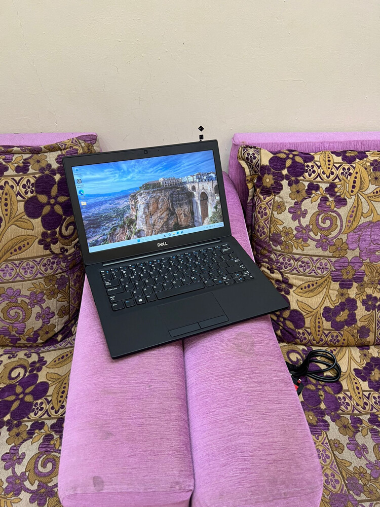 DELL core i7 8th generation USA  - 1