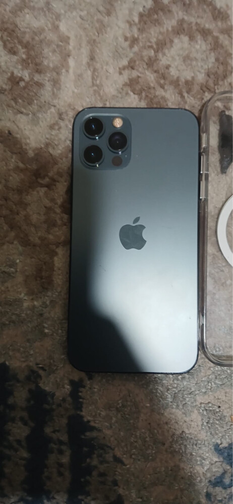 IPHONE 12 PRO LIKE NEW CONDITION - 4