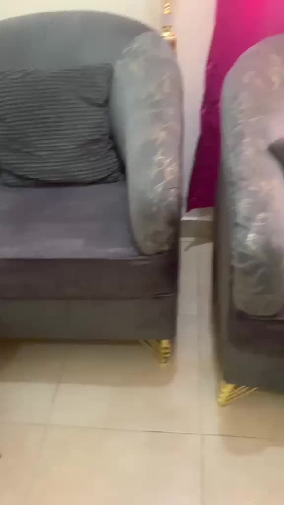 طقم جلوس للبيع بحاله ممتازه - 1