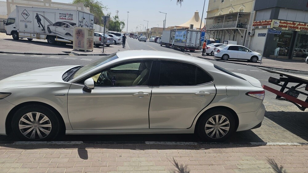 Toyota camry hybrid - 7