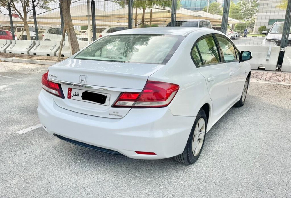 Honda Civic 8 2027 - 3