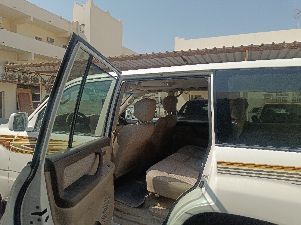 Land Cruiser - 2