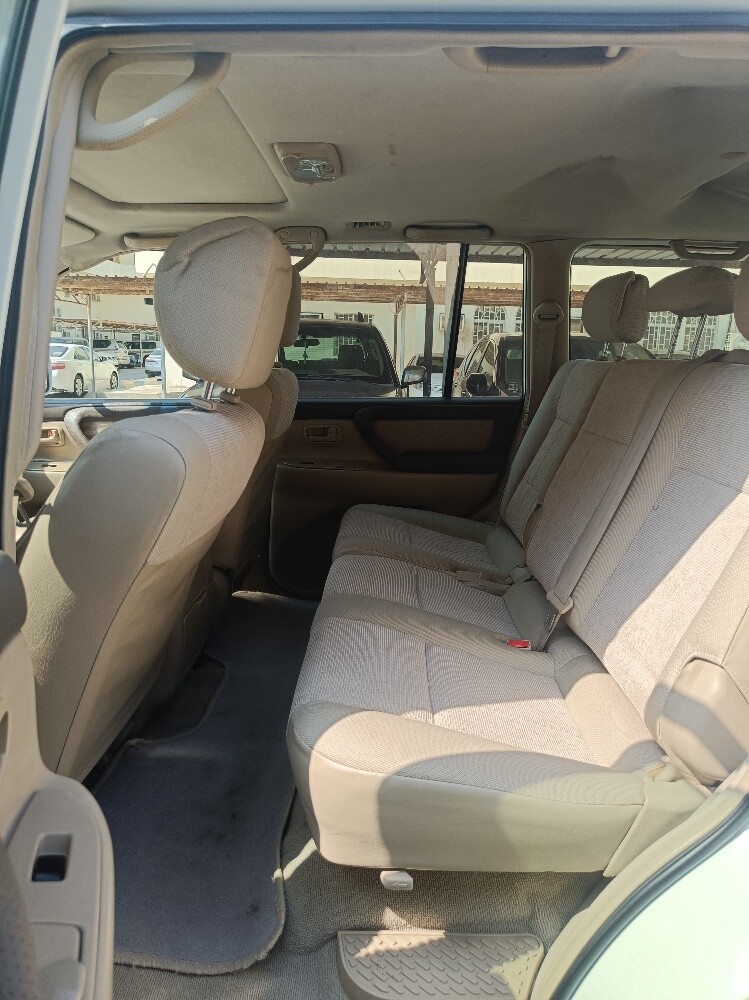 Land Cruiser - 3