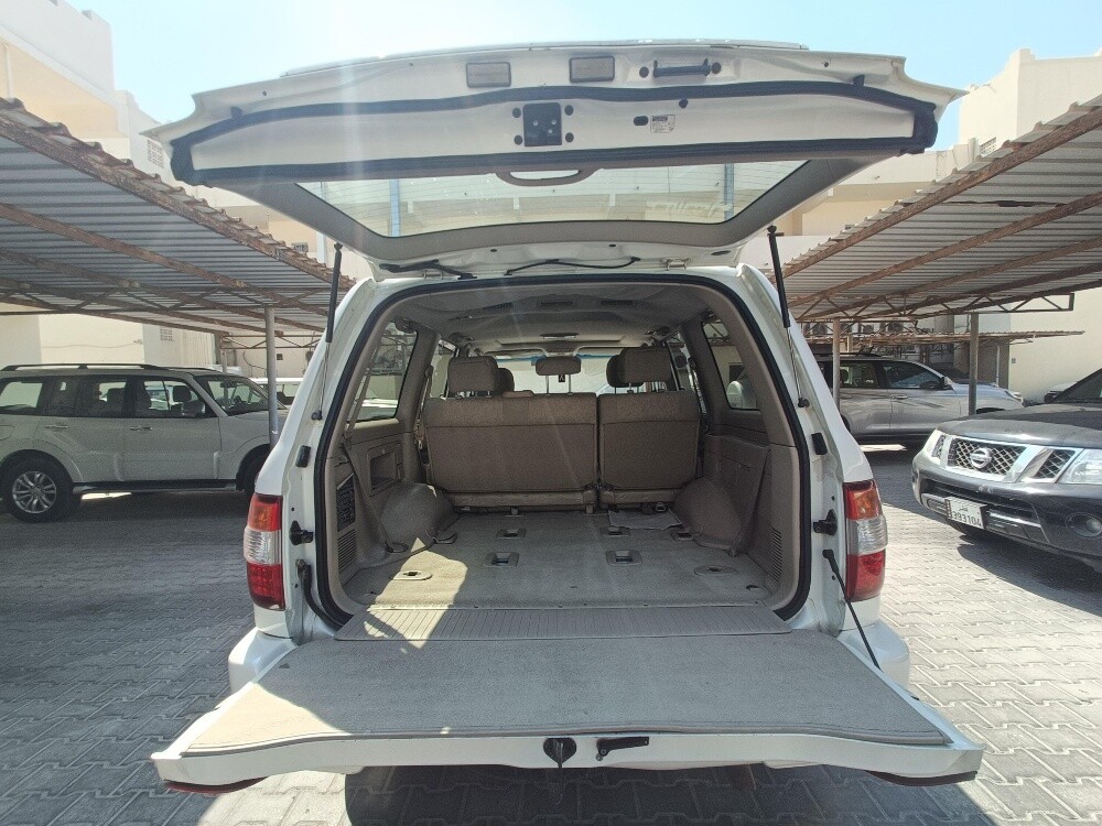 Land Cruiser - 6