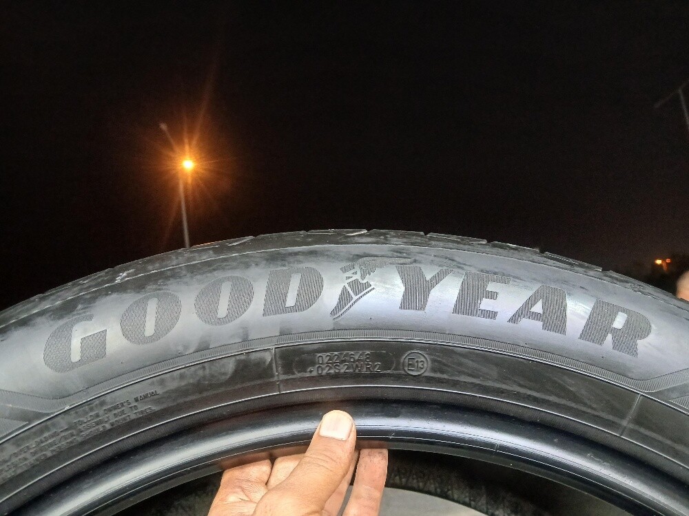 275/50/R21.Goodyear Brand - 3