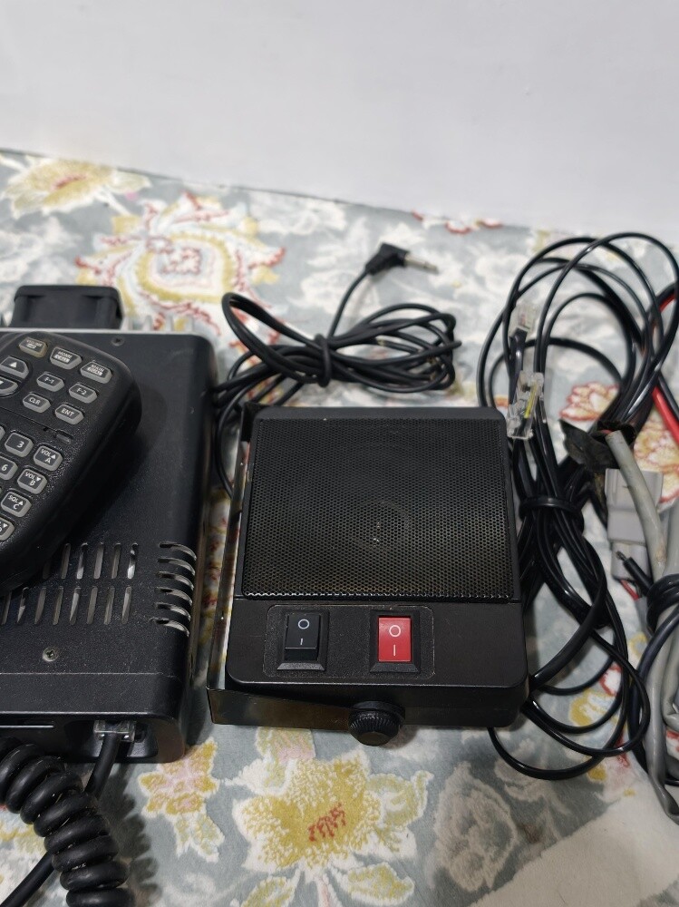iCOM radio screen not available - 5