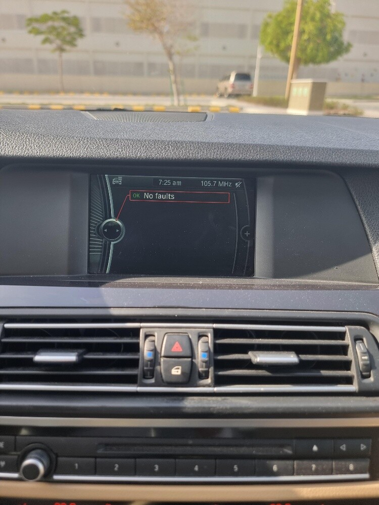 BMW 520i 2013 - 10