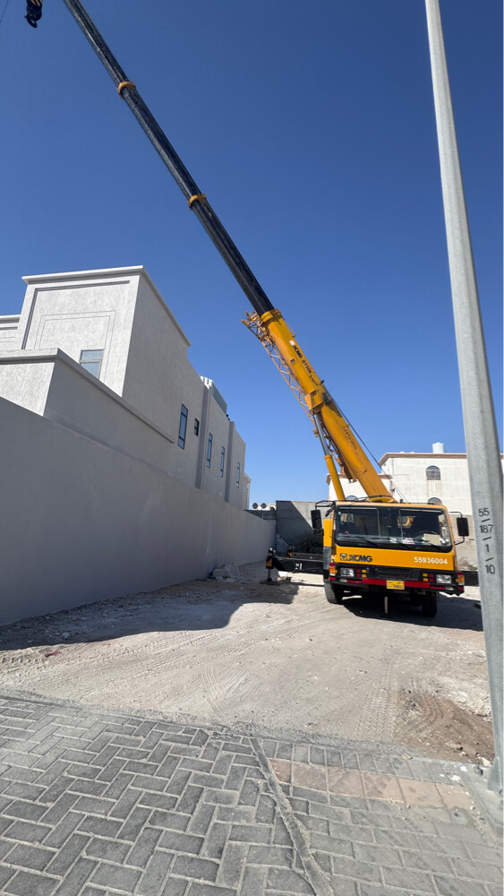 Mobile crane  - 2