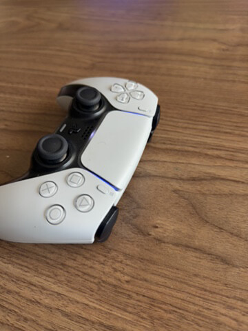 PlayStation controller - 1