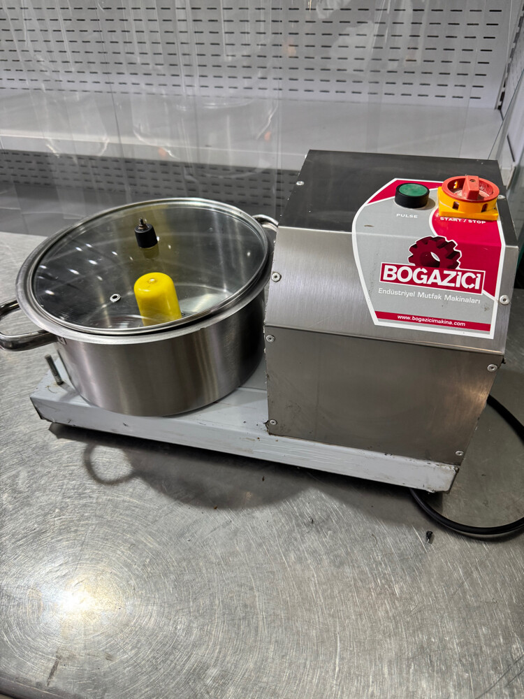 Hummus machine - 1