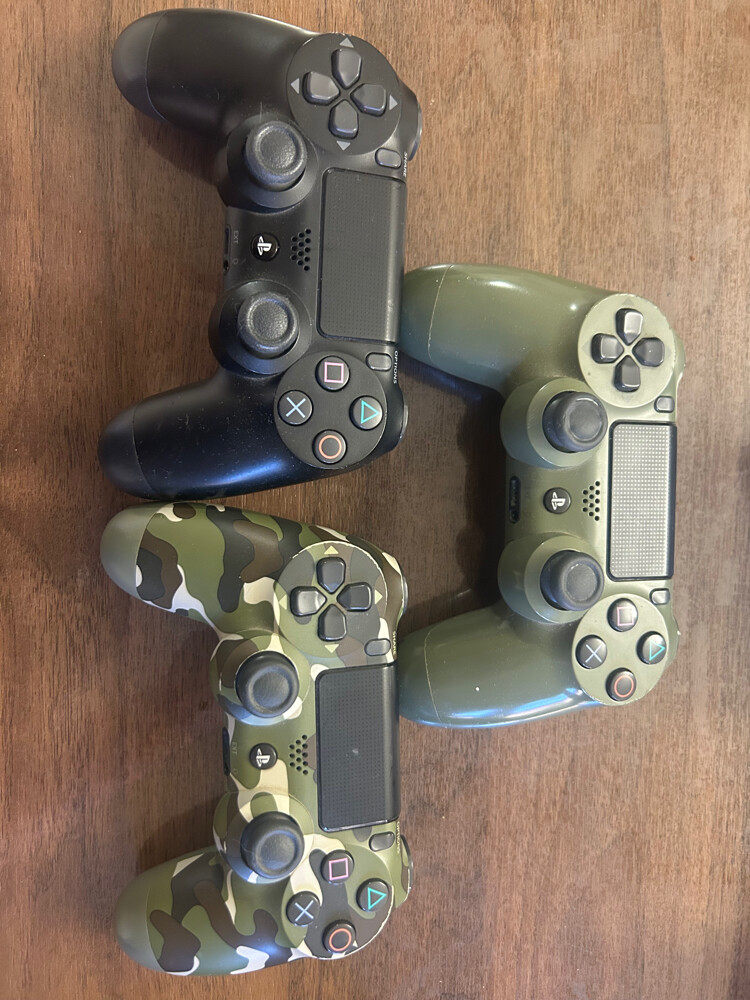 SONY PS4 console - 1
