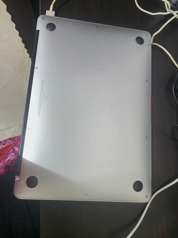 Mac Book Air in a perfect condition - 7