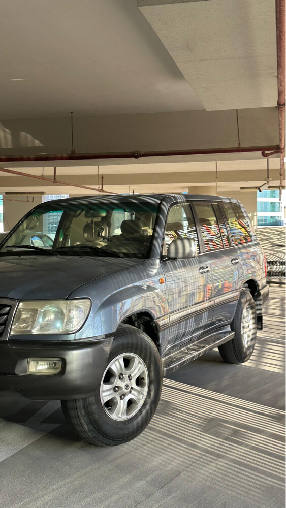 2005 Toyota Landcruiser gxr  - 2