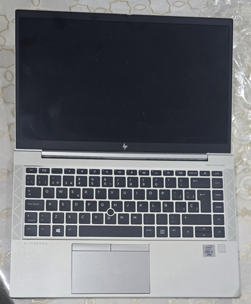 laptop  dell  i5. generation 10 - 2
