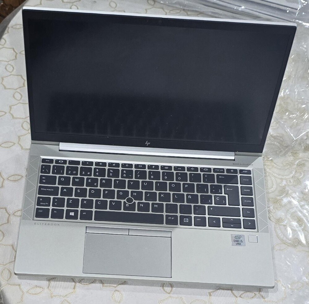 laptop  dell  i5. generation 10 - 1