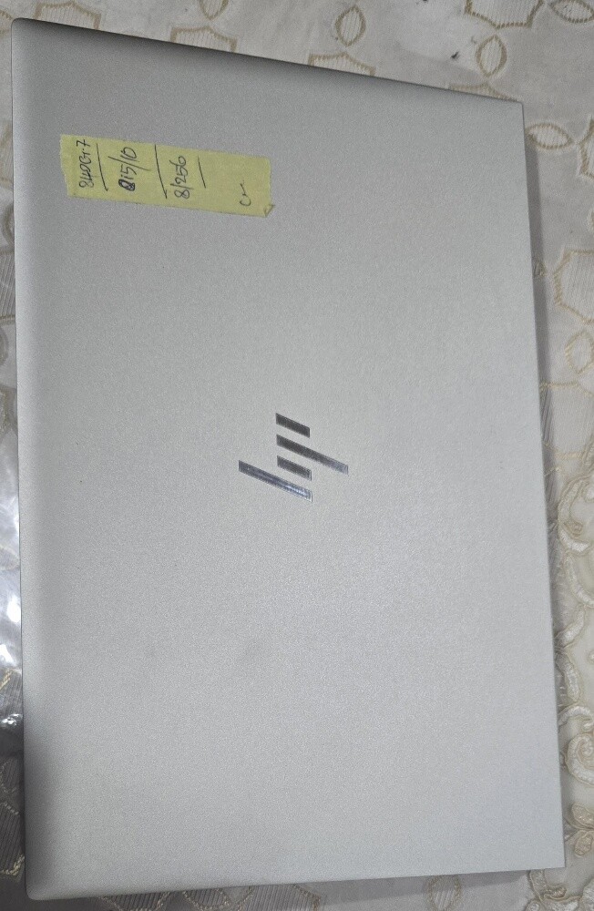 laptop  dell  i5. generation 10 - 3