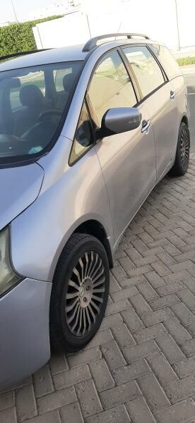 Mitsubishi Grandis - 4