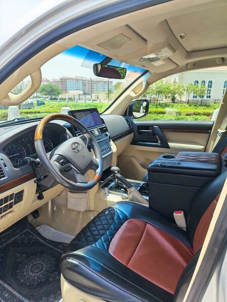 Toyota Land Cruiser GXR V8 2016 - 4