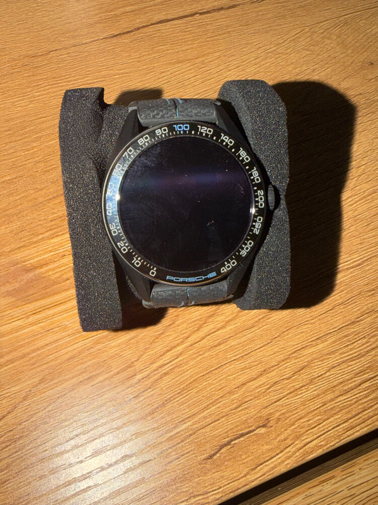 Tag Heuer Smart Watch Porsche - 2
