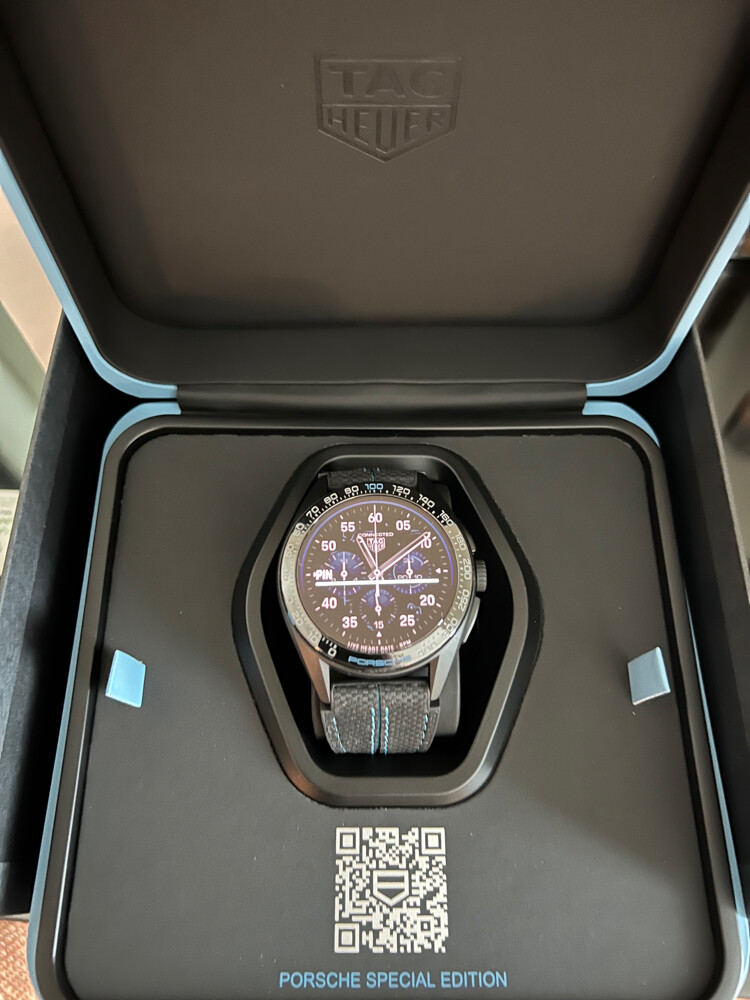 Tag Heuer Smart Watch Porsche - 4