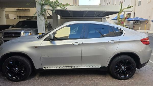 BMW X6 V8 50i for immediate sale - 14