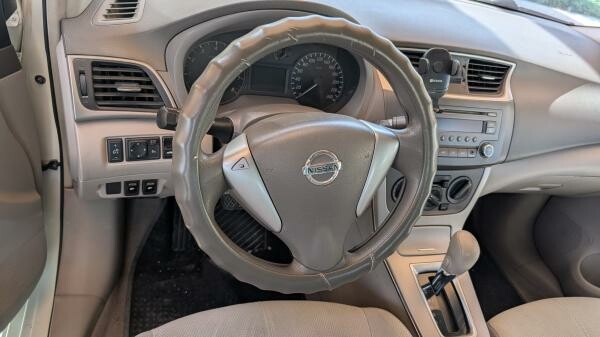 Nissan Sentra 2014 - 1