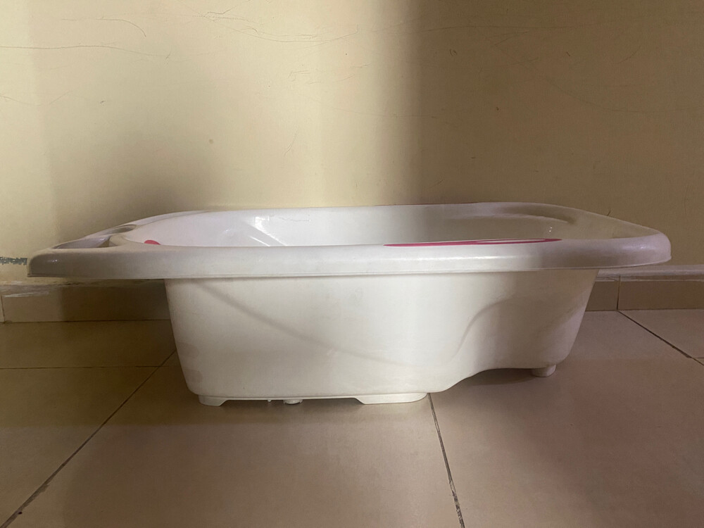 bathtub  - 4