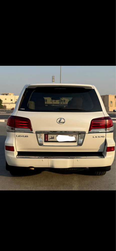 لكزس ٥٧٠ ، ٢٠١٣  - 8