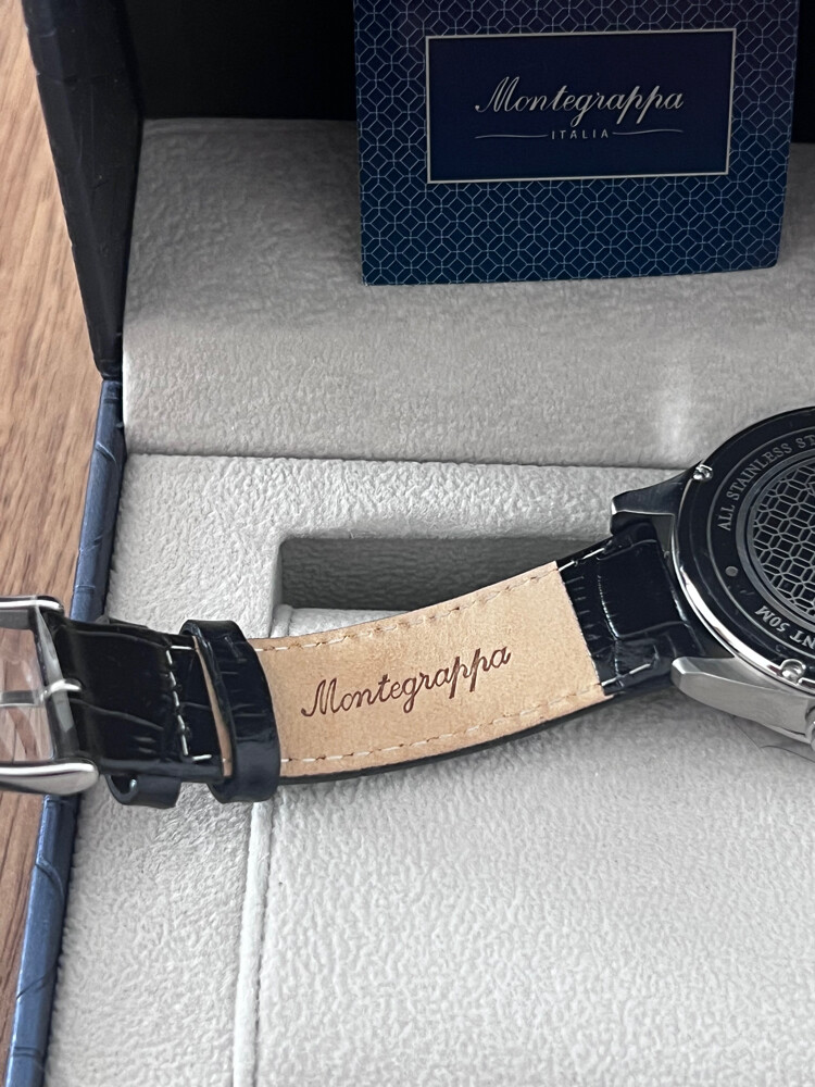 New Montegrappa Swiss 42mm Black - 10