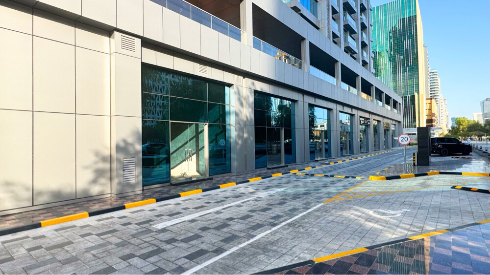 For Rent showroomin lusail marin  - 14