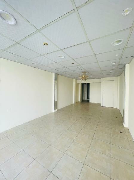SHOP FOR RENT (3MONTH FREE) - 1