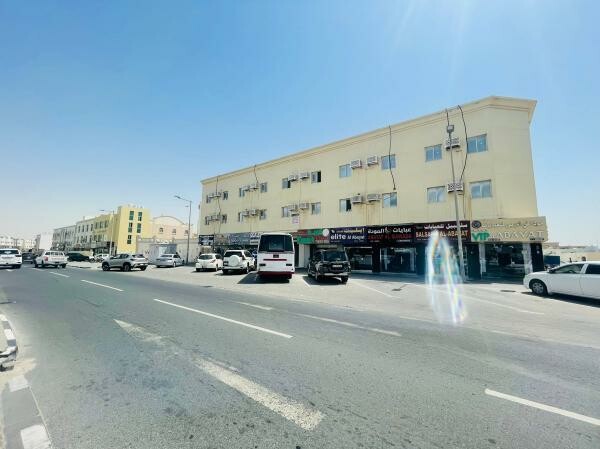 SHOP FOR RENT (3MONTH FREE) - 8