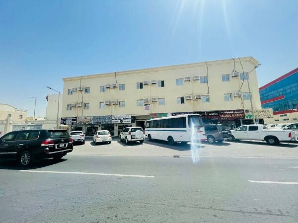 SHOP FOR RENT (3MONTH FREE) - 7