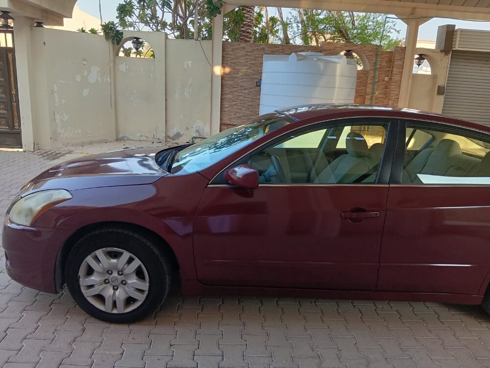 Nissan Altima 2012 - 1