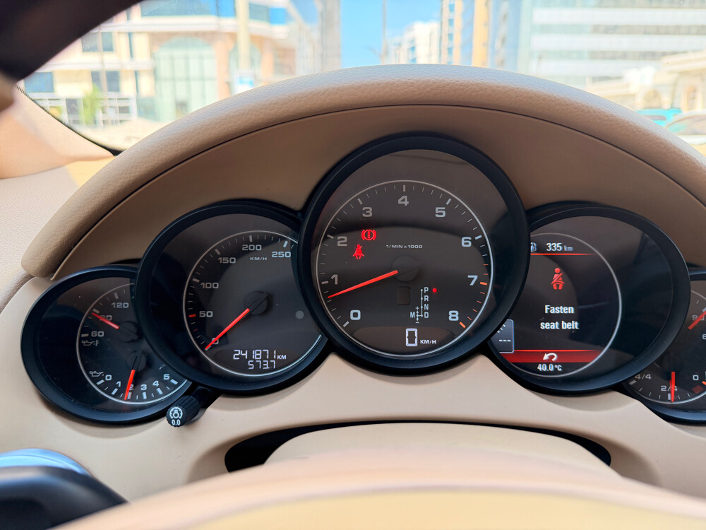 Porsche Cayenne In best condition - 10