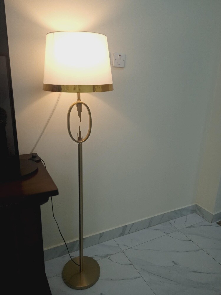 اغراض نظيفة جداا للبيع فرصة - 1