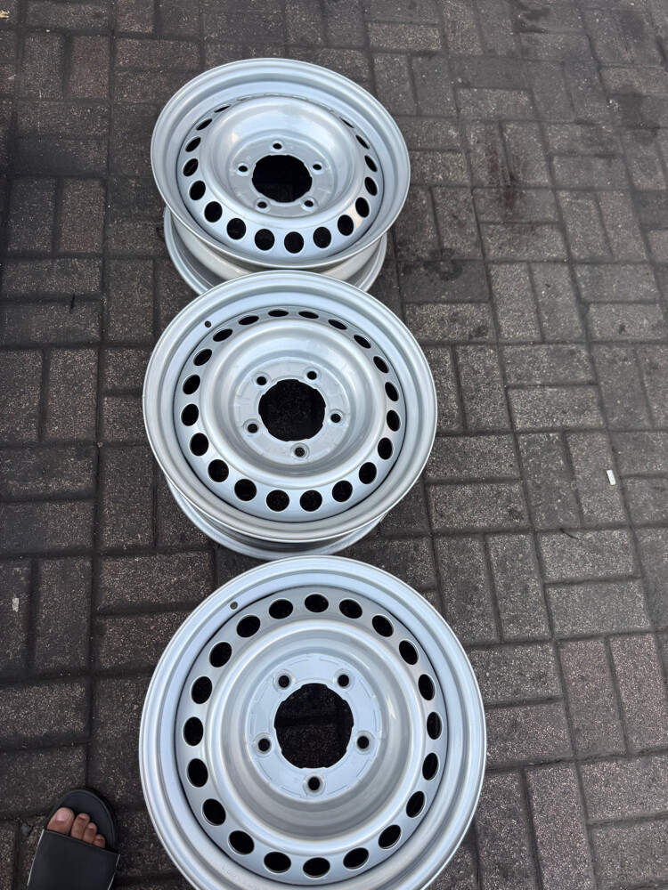 Senavor 17” Rim - 4