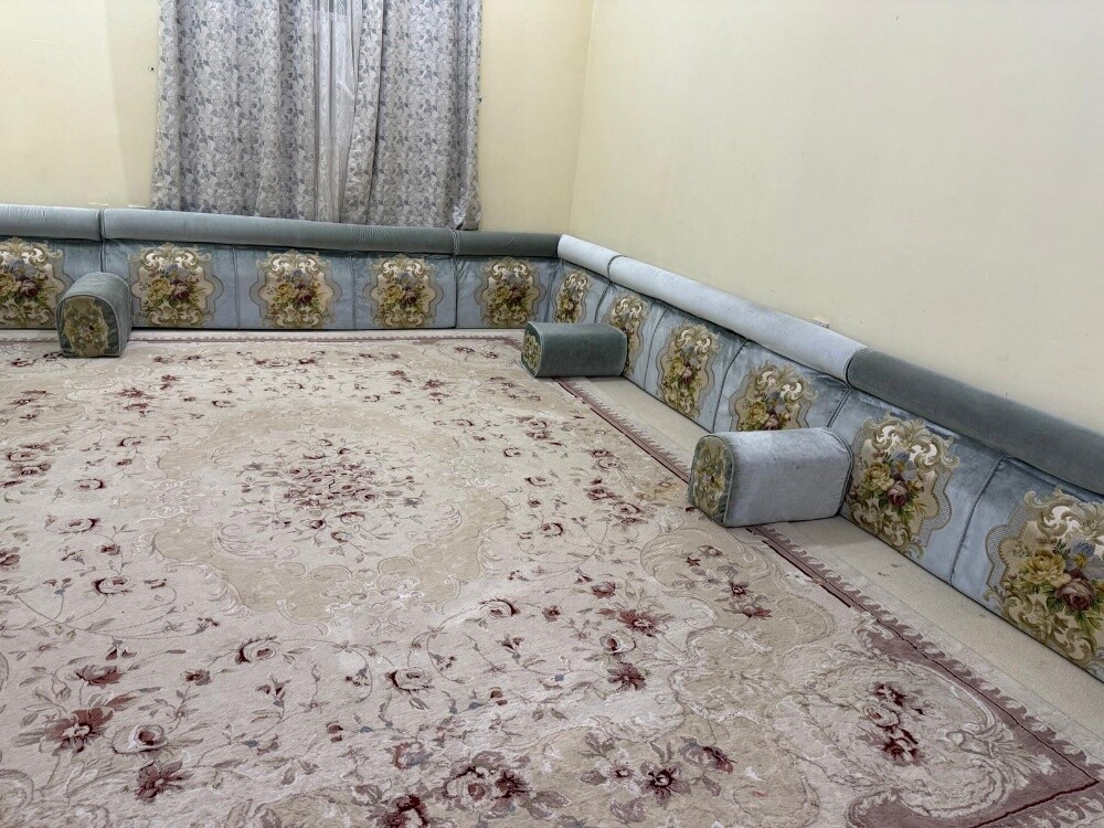 أرائك وجلسات عربيه - 1