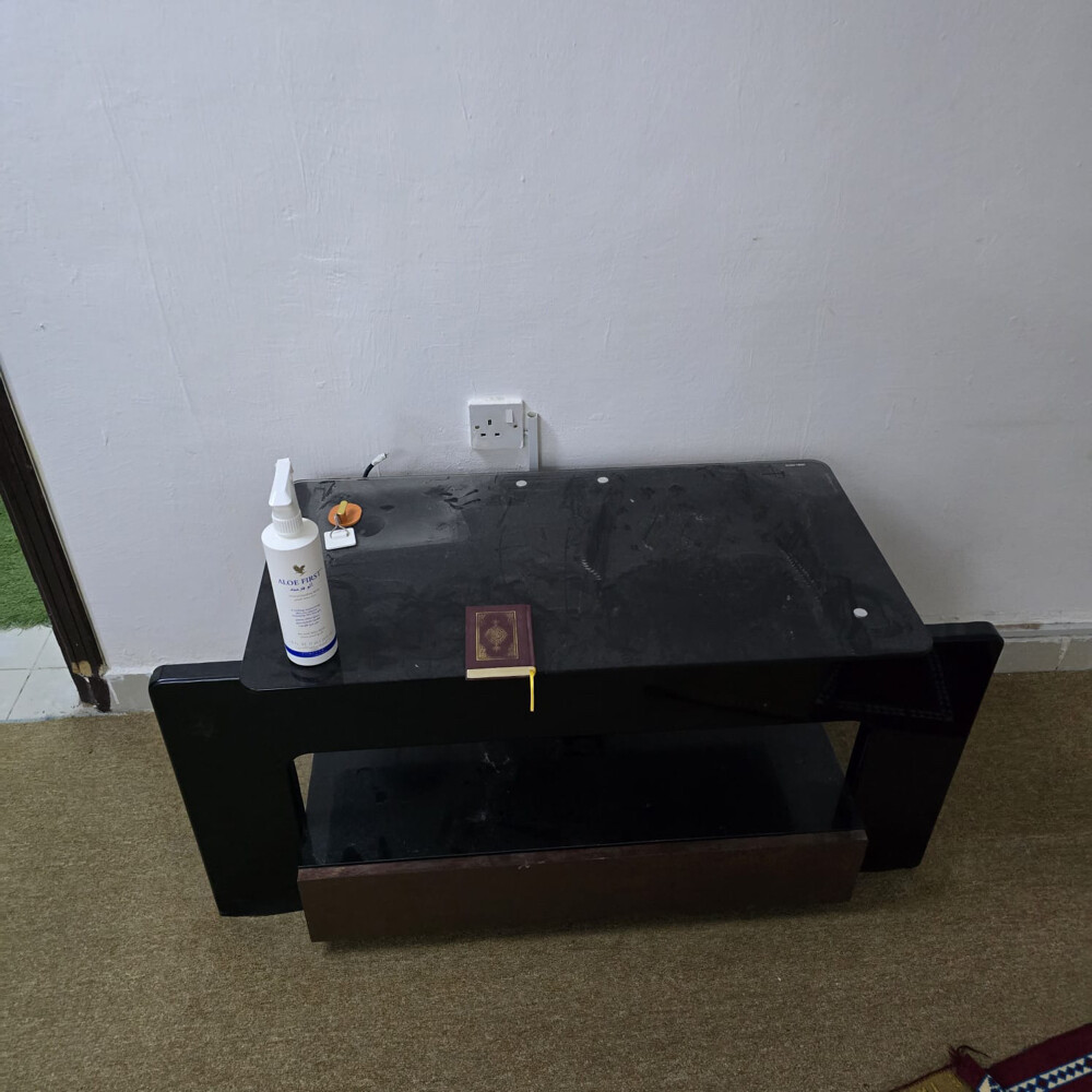 Wardrobe for sale, very clean - 2