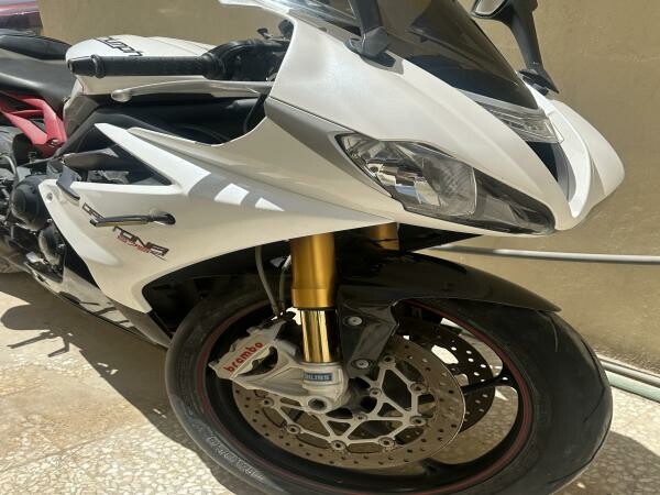 Triumph Daytona sport bike for sale - 11